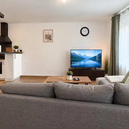 Le Coteau De La Halle, Maison 8 Personnes Ferienhaus Condé-en-Brie