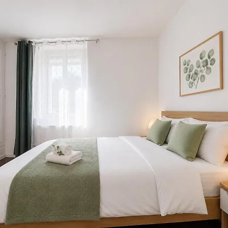 Le Coteau De La Halle, Maison 8 Personnes Ferienhaus Condé-en-Brie
